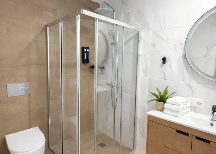 Ocean View Apartment, Balcony & Parking, Tenerife South Escape Плайя-Параисо