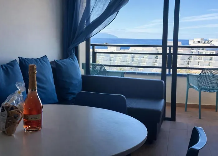 Apartmán Ocean View Apartment, Balcony & Parking, Tenerife South Escape Playa Paraiso (Tenerife)