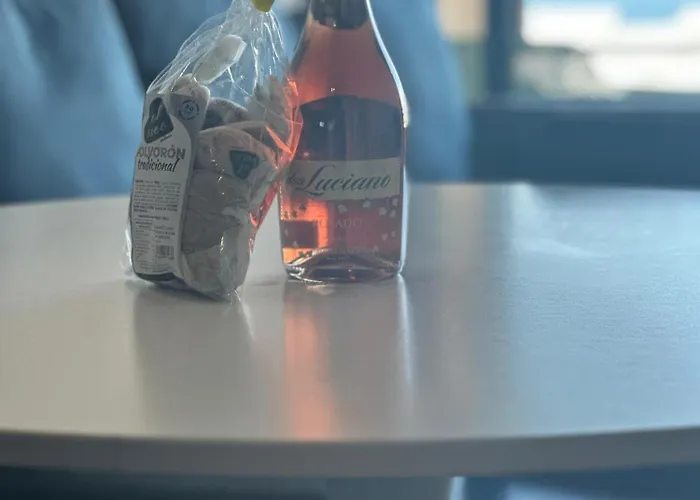 Ocean View Apartment, Balcony & Parking, Tenerife South Escape Lägenhet Playa Paraiso (Tenerife)