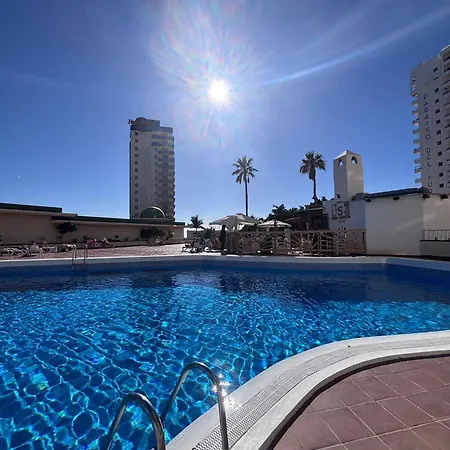 Ocean View Apartment, Balcony & Parking, Tenerife South Escape * Playa Paraiso (Tenerife)