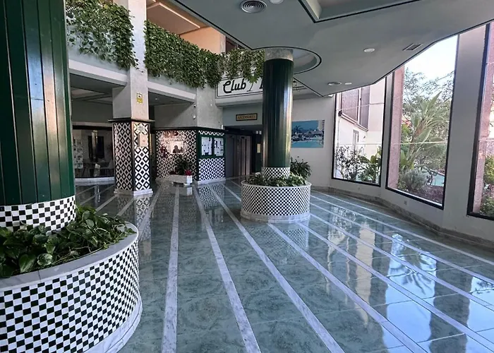 Ocean View Apartment, Balcony & Parking, Tenerife South Escape Lägenhet Playa Paraiso (Tenerife)